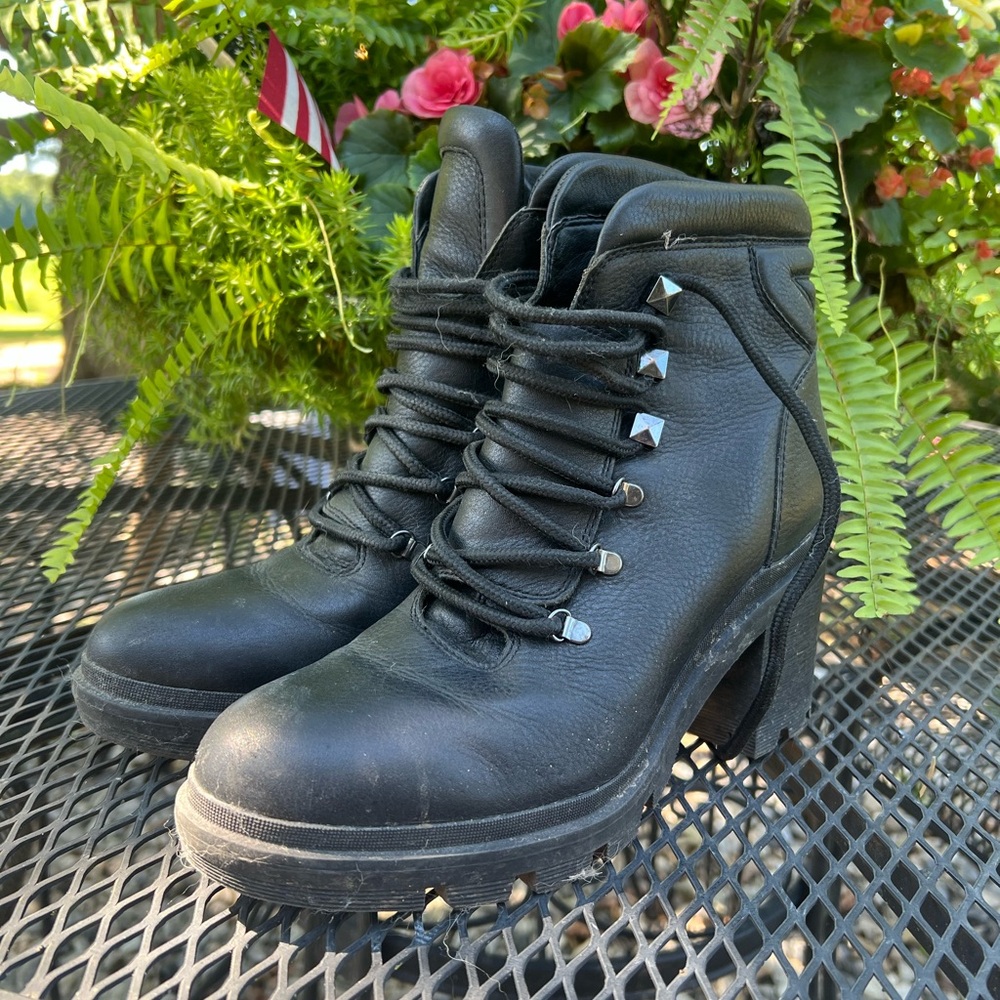 Black Leather Women's Boots